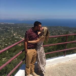 Meet your Posher, Kostas